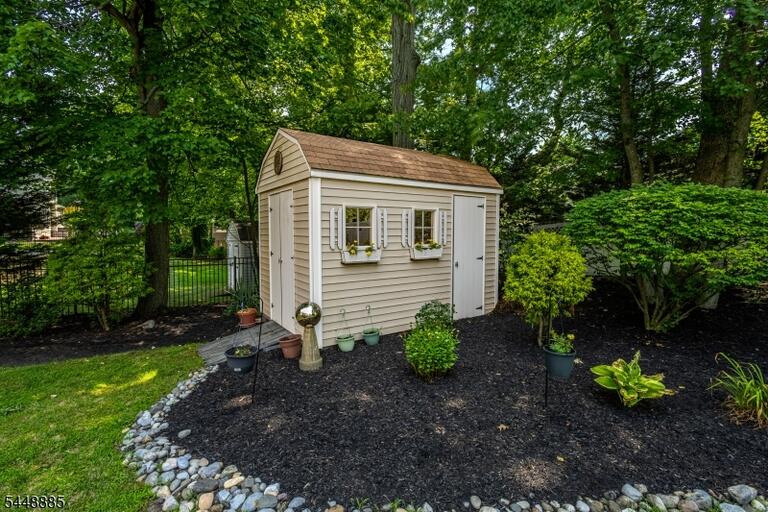Property listing MLS 4042673 photo 46
