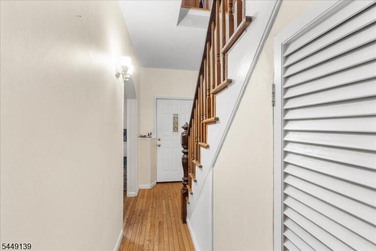 Property listing MLS 4042880 photo 15
