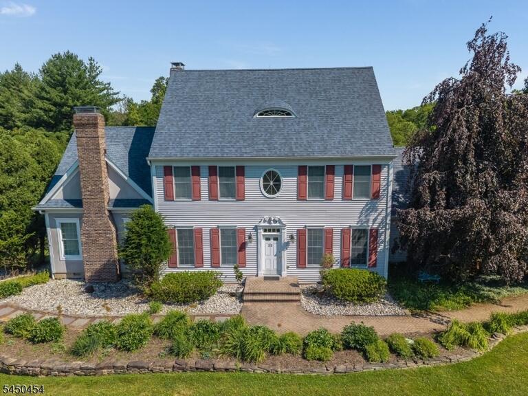 Property listing MLS 4043920 photo 2