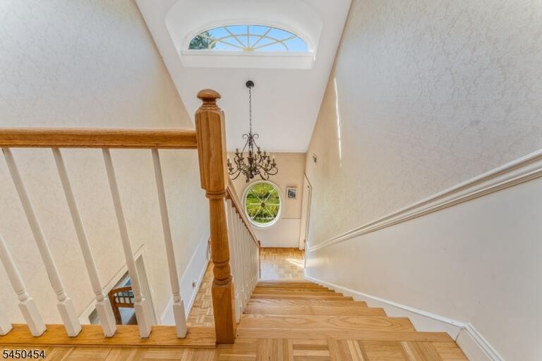 Property listing MLS 4043920 photo 23