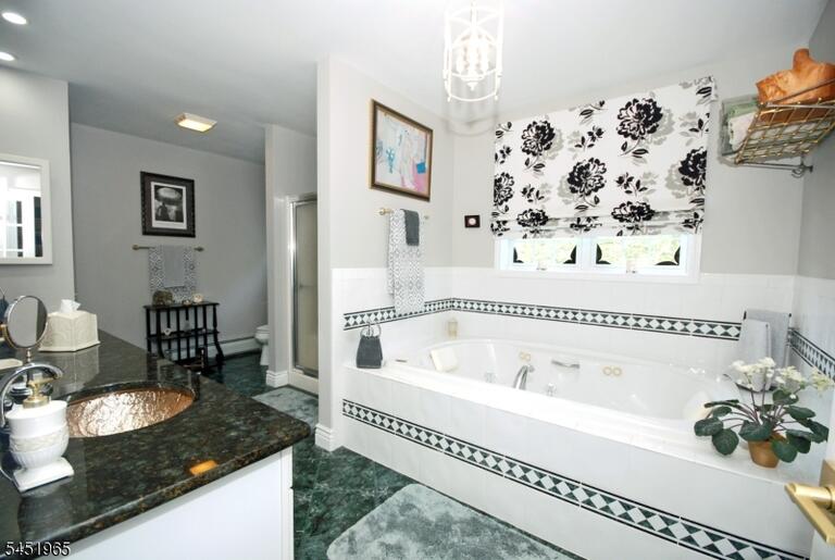 Property listing MLS 4045283 photo 16