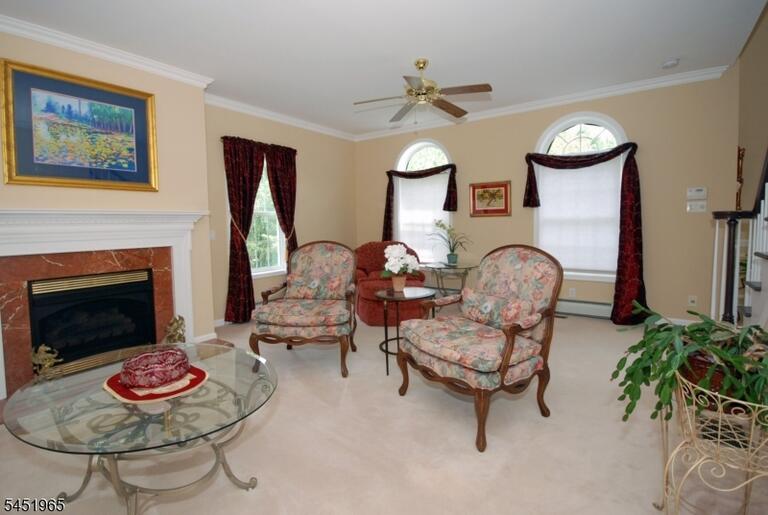 Property listing MLS 4045283 photo 5