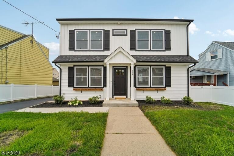 Property listing MLS 4045363 photo 1
