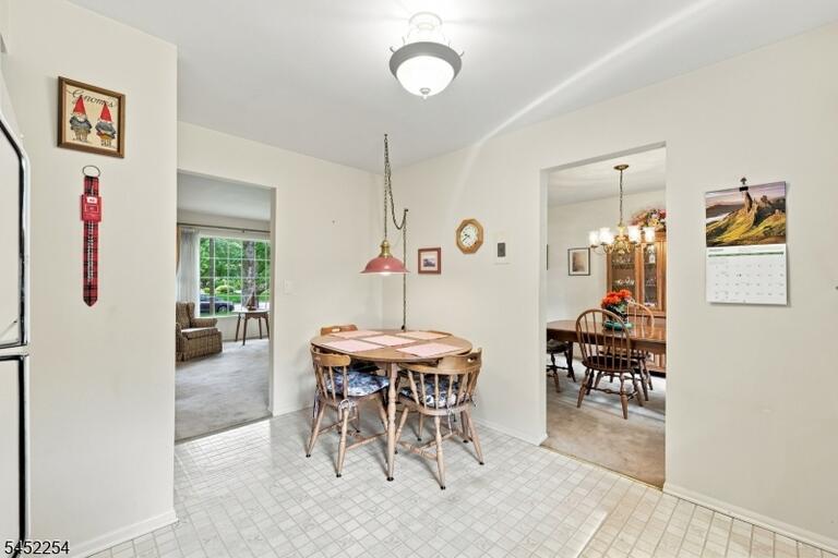 Property listing MLS 4046449 photo 15