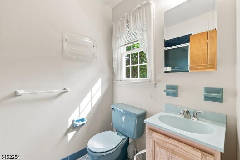 Property listing MLS 4046449 photo 25