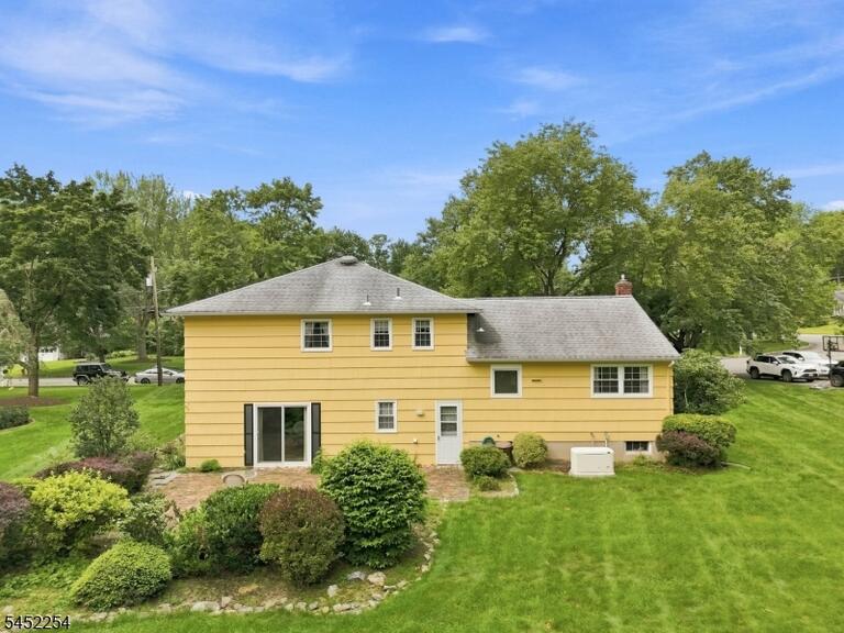 Property listing MLS 4046449 photo 43