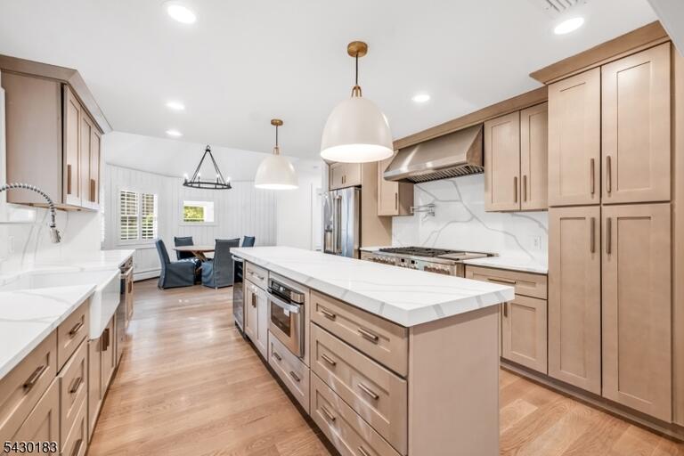 Property listing MLS 4046602 photo 14