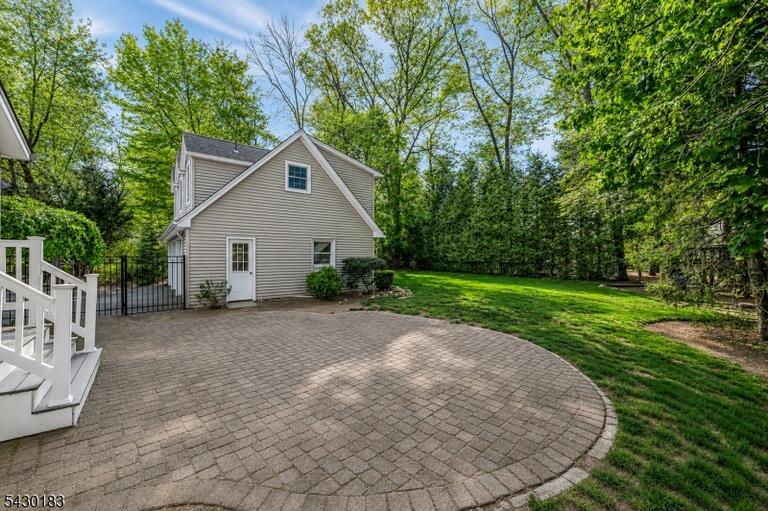 Property listing MLS 4046602 photo 36