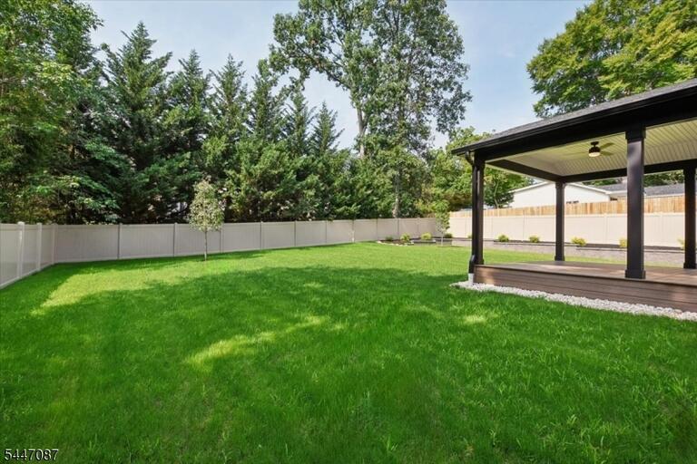Property listing MLS 4046640 photo 41