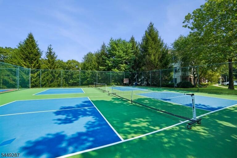 image-4046950-31.jpeg