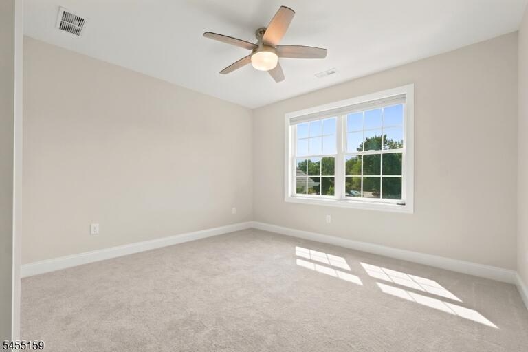 Property listing MLS 4047989 photo 34