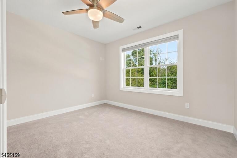 Property listing MLS 4047989 photo 39