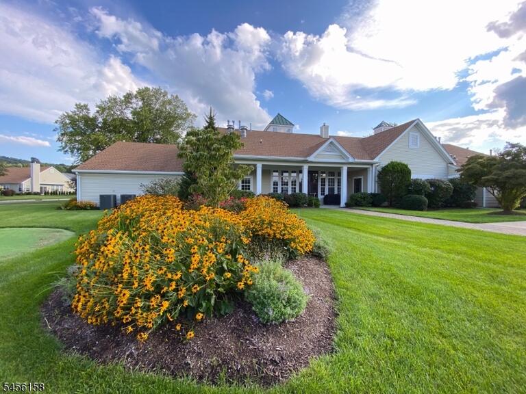Property listing MLS 4048845 photo 41