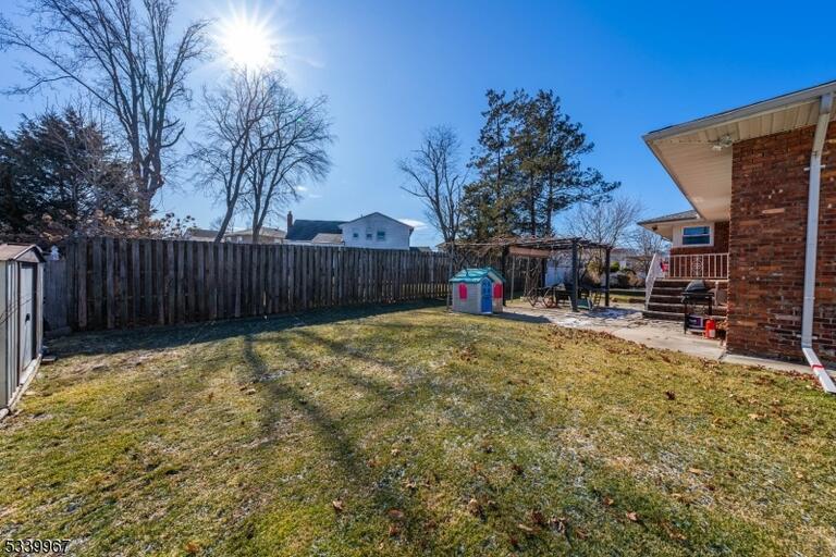 Property listing MLS 4048914 photo 27