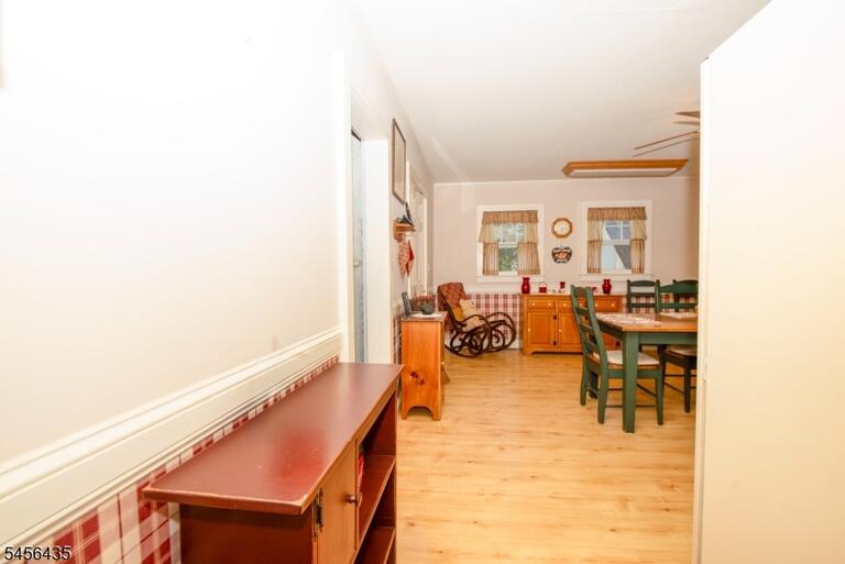 Property listing MLS 4049036 photo 13