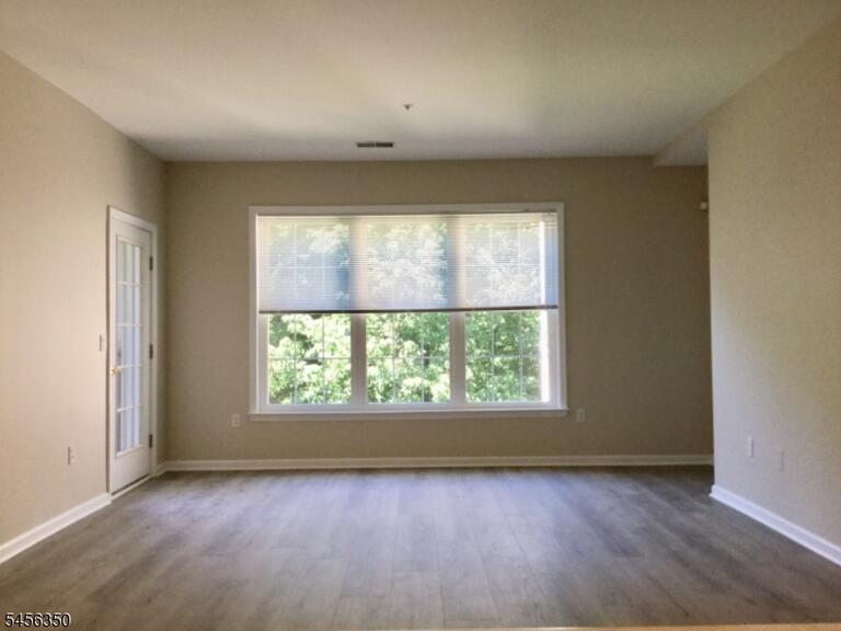 Property listing MLS 4049114 photo 8