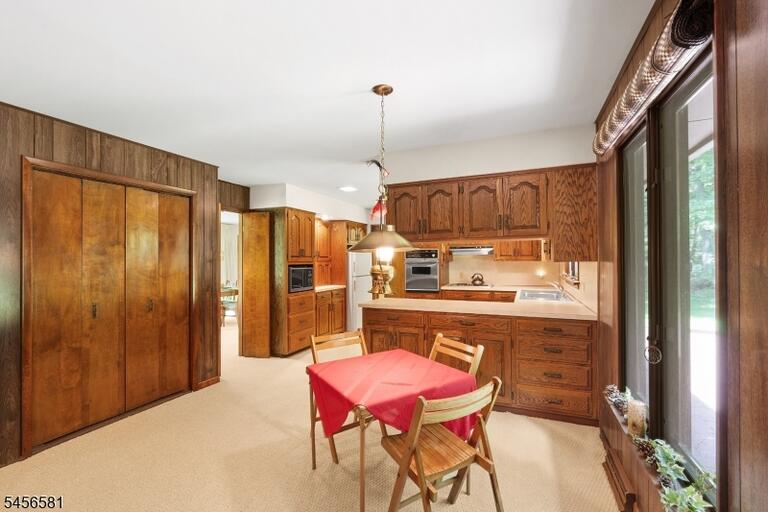 Property listing MLS 4049209 photo 10