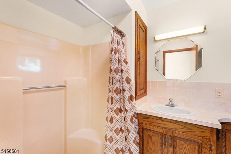 Property listing MLS 4049209 photo 22