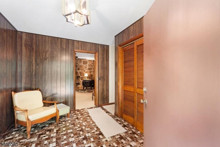 Property listing MLS 4049209 photo 5