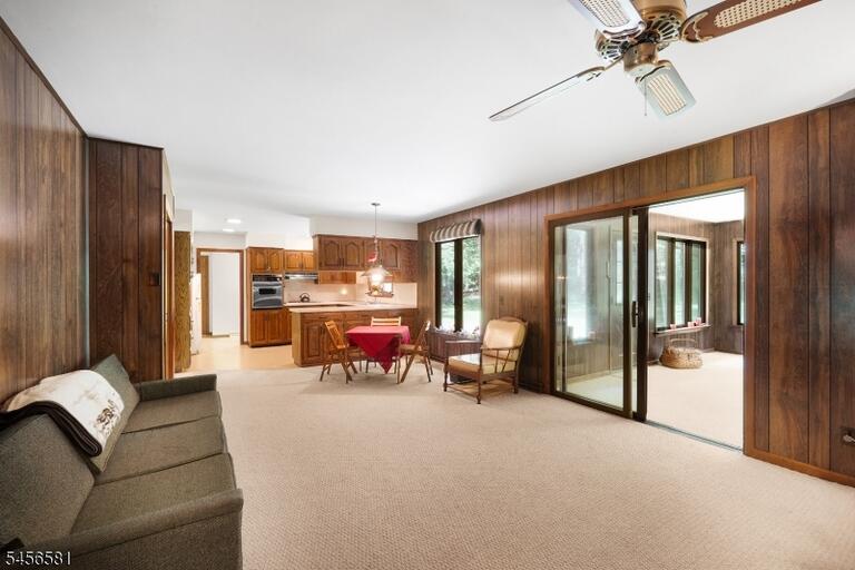 Property listing MLS 4049209 photo 9