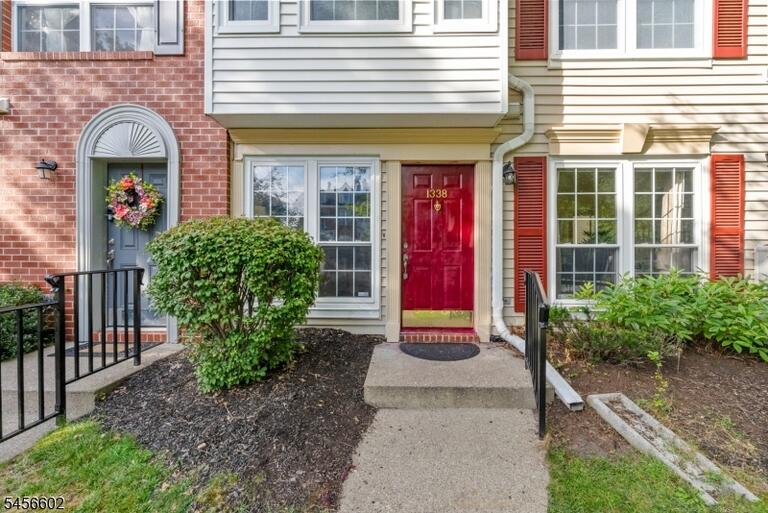 Property listing MLS 4049226 photo 15