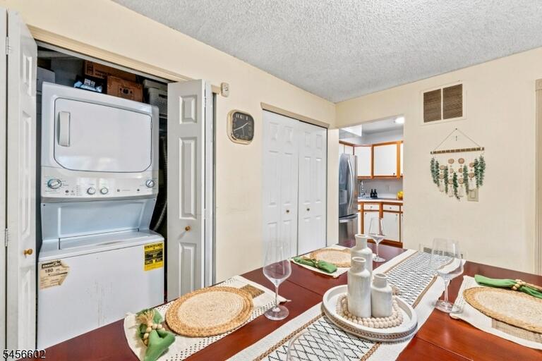 Property listing MLS 4049226 photo 5