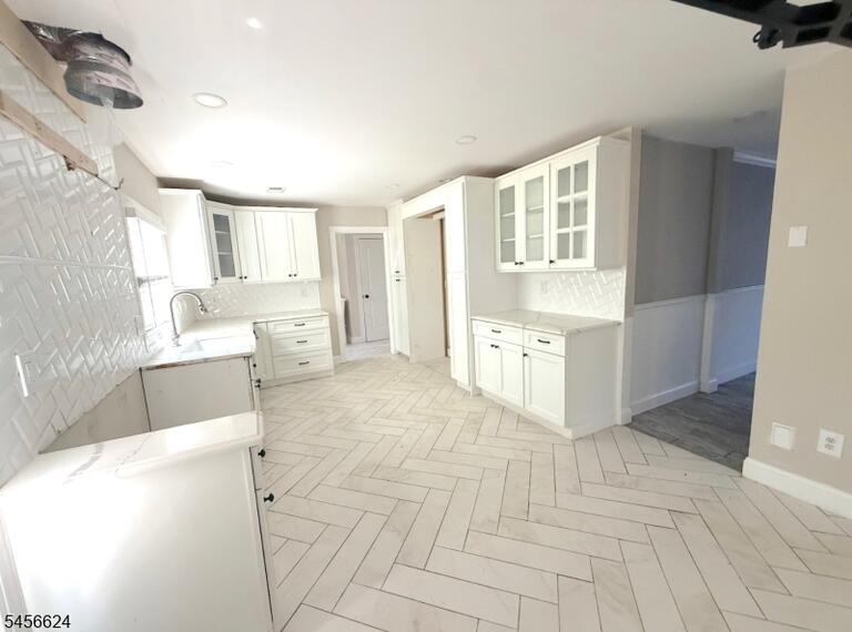 Property listing MLS 4049298 photo 11