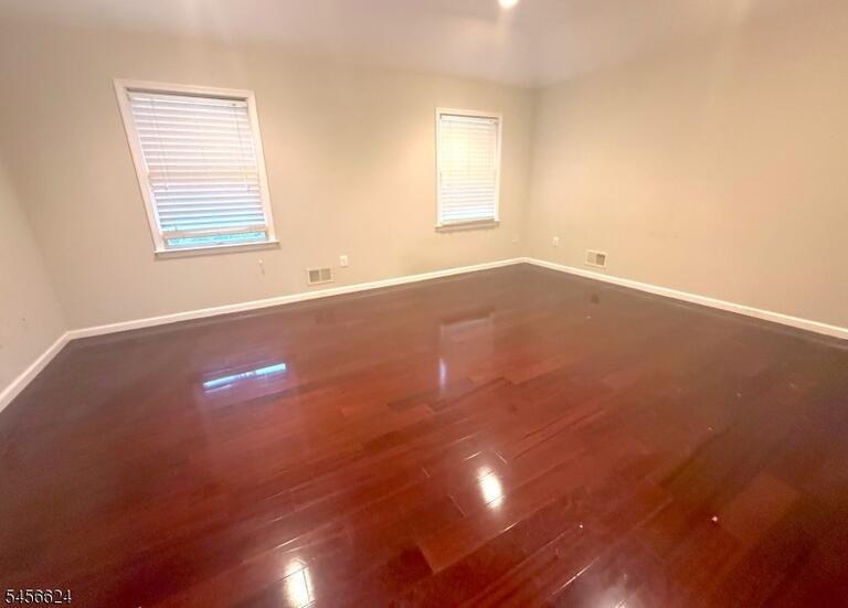 Property listing MLS 4049298 photo 17