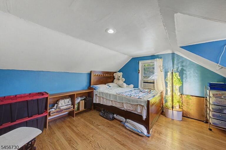 Property listing MLS 4049319 photo 19