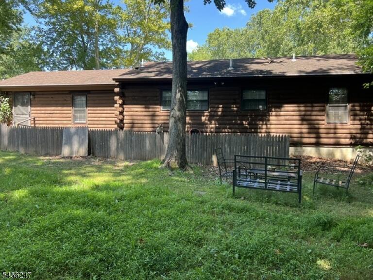 Property listing MLS 4049324 photo 4