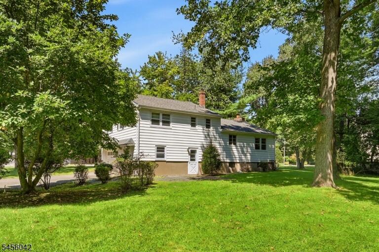 Property listing MLS 4049345 photo 6