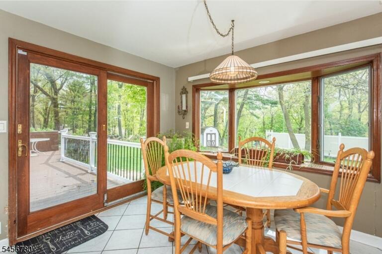 Property listing MLS 4049359 photo 14