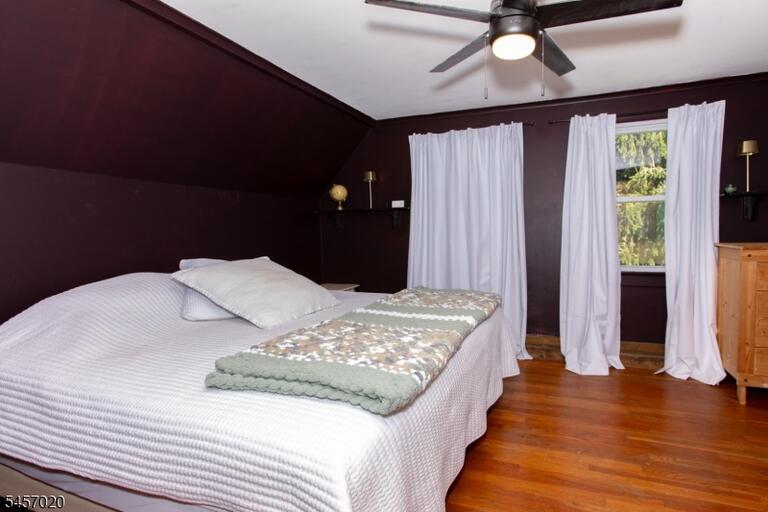 Property listing MLS 4049583 photo 13