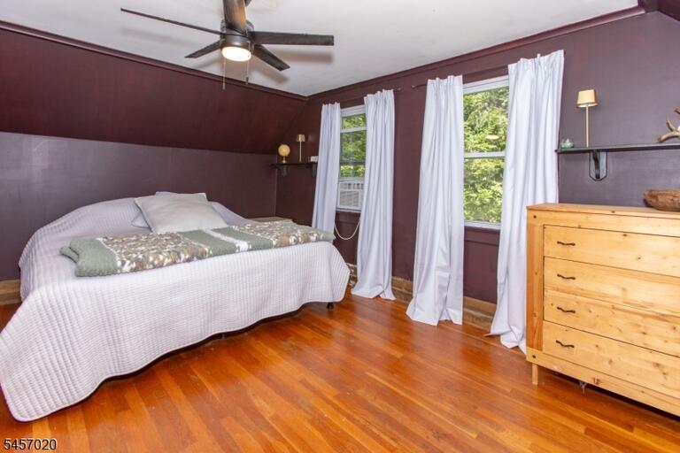 Property listing MLS 4049583 photo 15