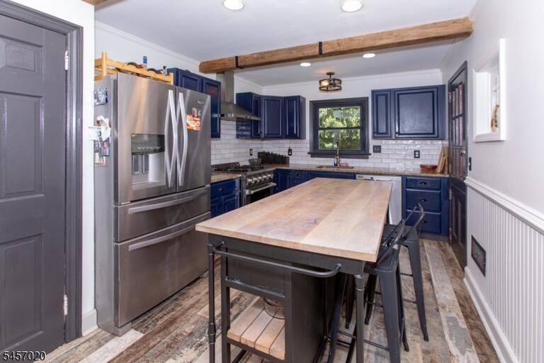 Property listing MLS 4049583 photo 9