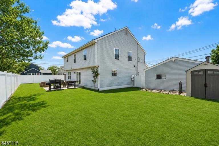Property listing MLS 4049650 photo 3