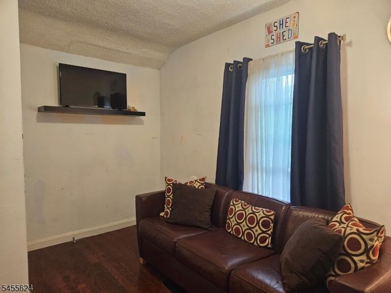 Property listing MLS 4049712 photo 23