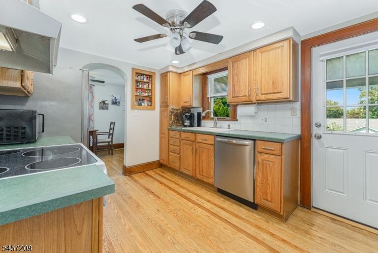 Property listing MLS 4049716 photo 12