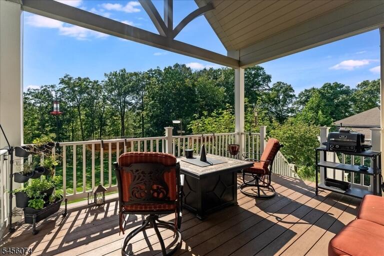 Property listing MLS 4049746 photo 36