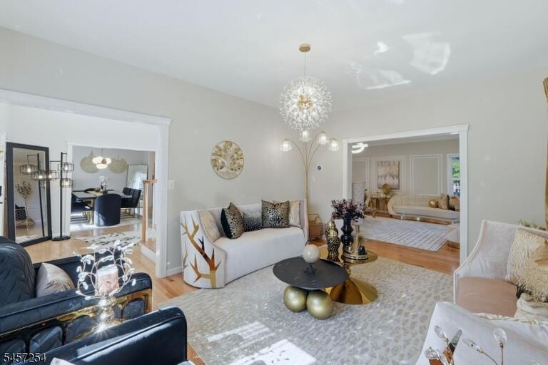 Property listing MLS 4049766 photo 6