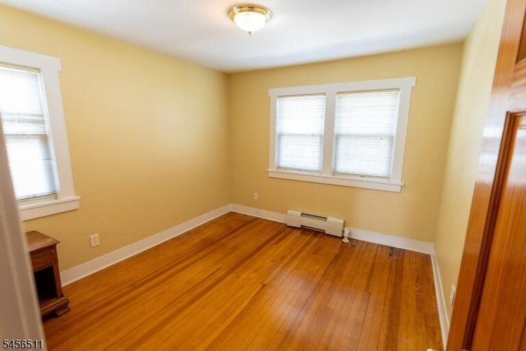 Property listing MLS 4049858 photo 11