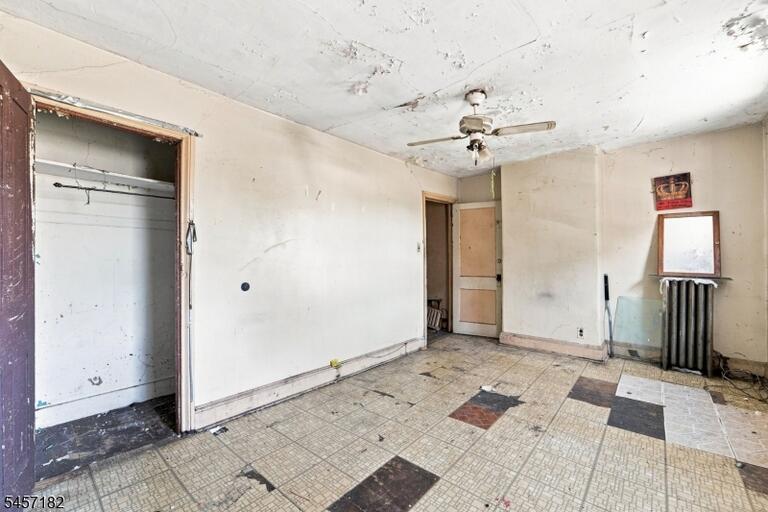 Property listing MLS 4049890 photo 27