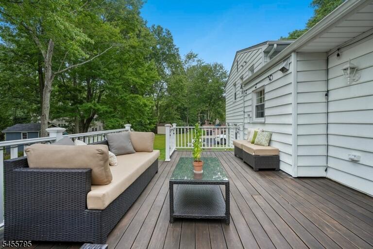 Property listing MLS 4049930 photo 35