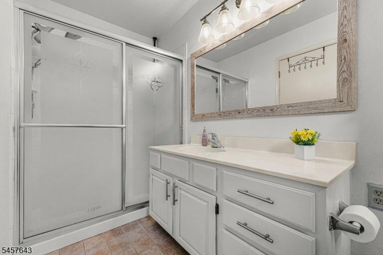 Property listing MLS 4050081 photo 9