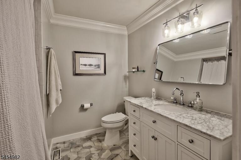 Property listing MLS 4050093 photo 36