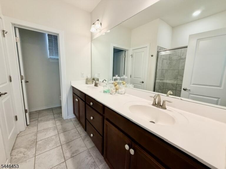 Property listing MLS 4050095 photo 30