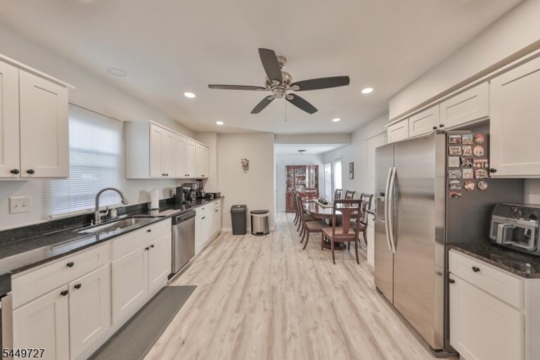 Property listing MLS 4050226 photo 17