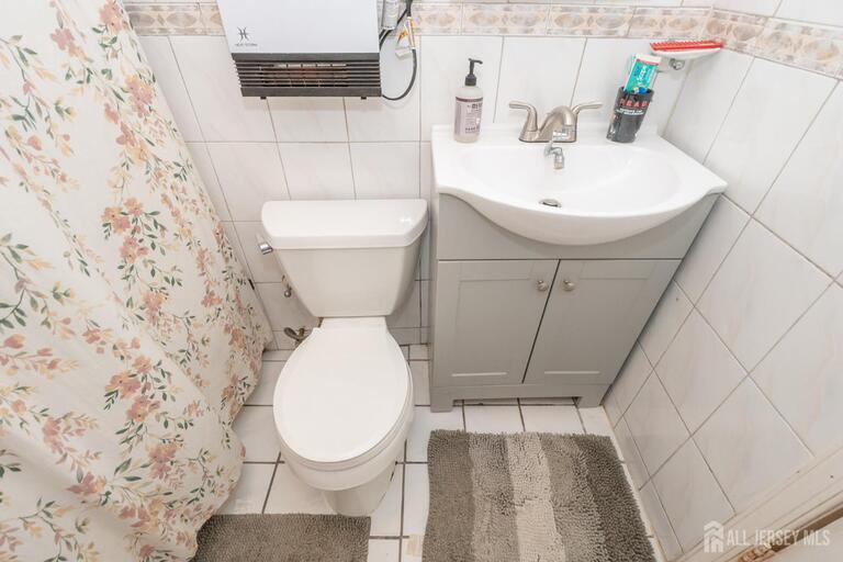 Photo 14 of 495 Amboy Avenue, Perth Amboy NJ 08861, Perth Amboy, NJ