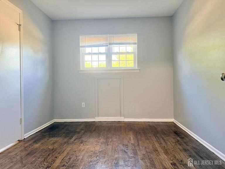 Photo 6 of 128 College Drive, Edison NJ 08817, Edison, NJ