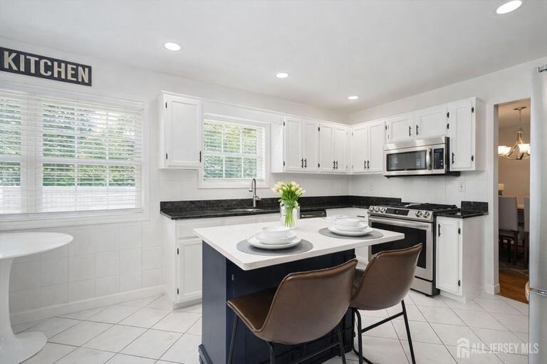 Photo 9 of 20 Cliff Avenue, Fords NJ 08863, Fords, NJ
